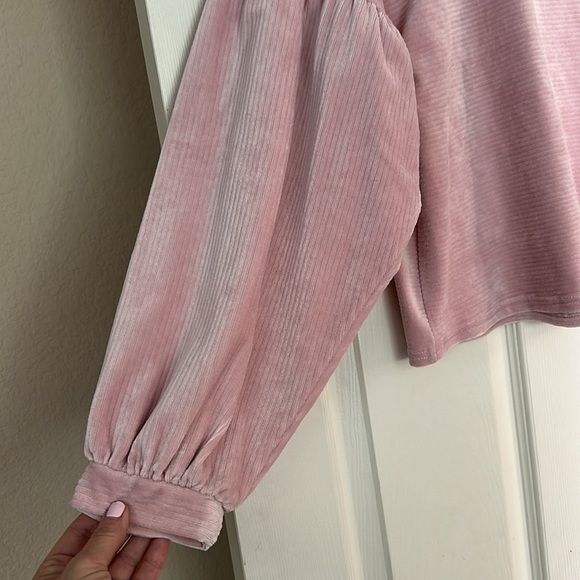 Nectar Clothing Balloon Sleeve Top - Picture 7 of 7